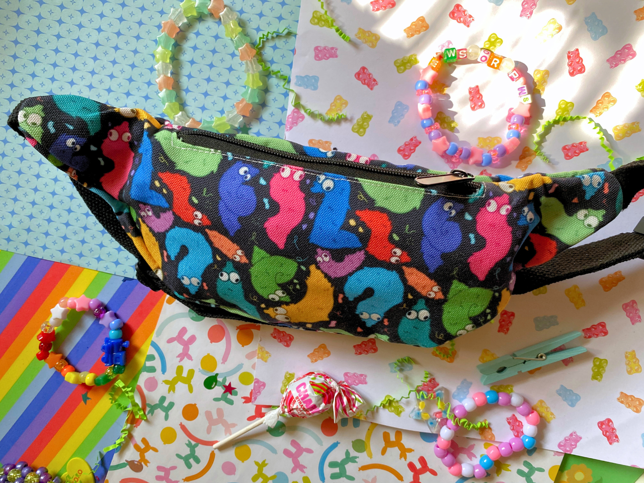 worm fanny pack